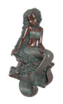 Melody Girl Mermaid Wall Sculpture Young Sea Maiden Art (Verde Bronze)