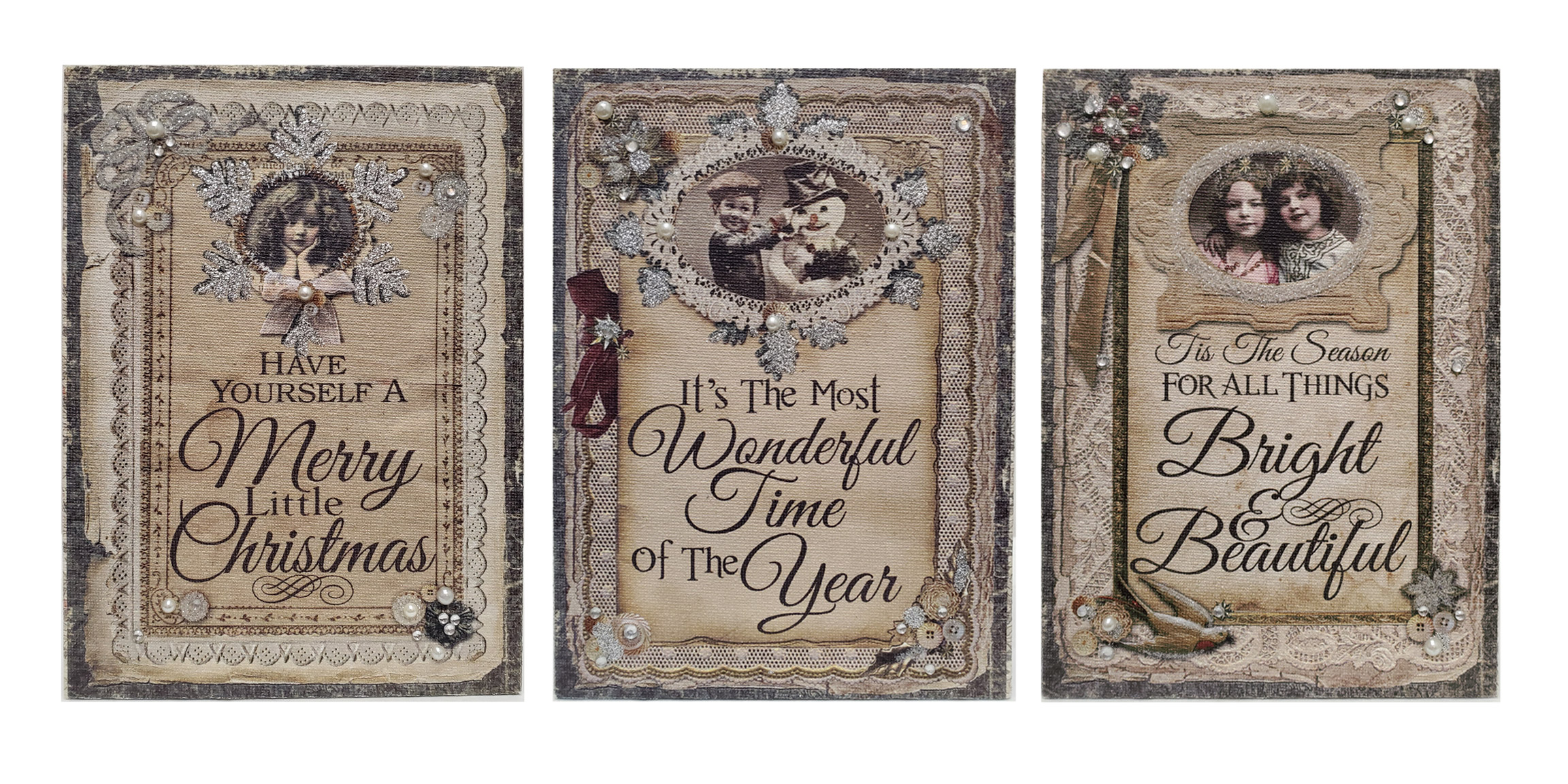 Set of 3 Vintage Style Christmas Wooden Plaques - Seasonal Holiday Wall Decor